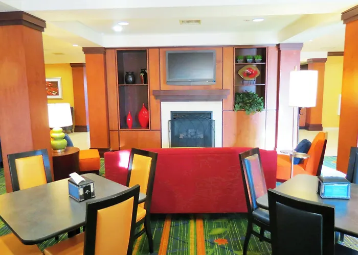 Fairfield Inn & Suites Mount Vernon Rend Lake