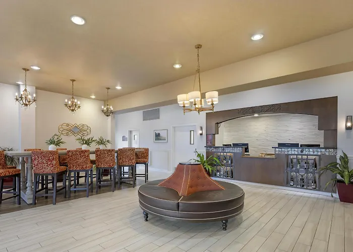 Best Western Plus Vineyard Inn And Suites