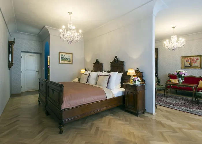 Boutique Hotel Constans