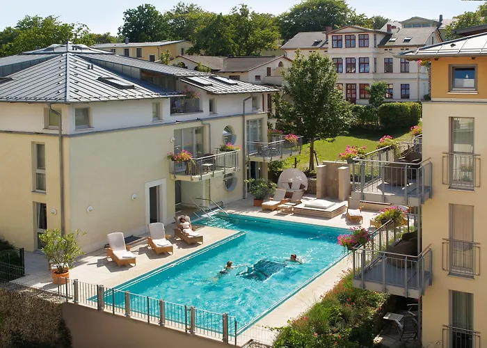 Strandhotel Heringsdorf Mit Soleaussenpool 30 Grad