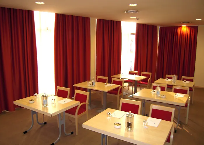 Holiday Inn Express Parma By Ihg