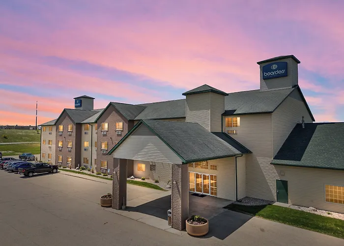 Boarders Inn & Suites By Cobblestone Hotels - Shawano