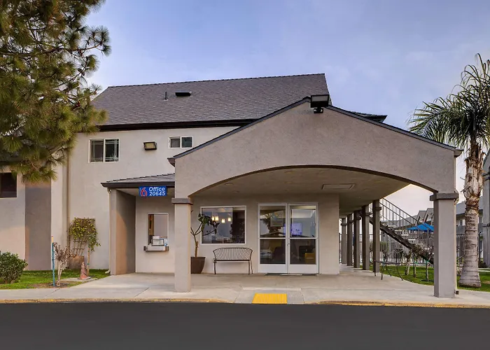 Motel 6-Buttonwillow, Ca Central