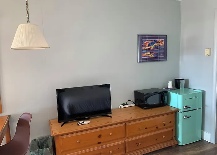 Pacific Sunset Inn