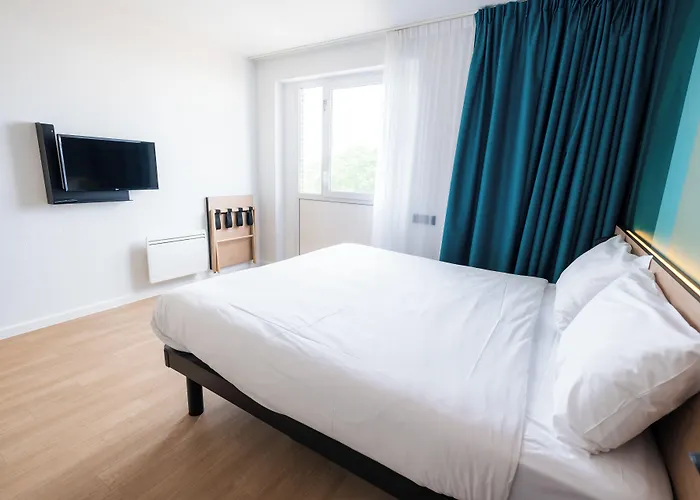 B&B Hotel Mons Gare