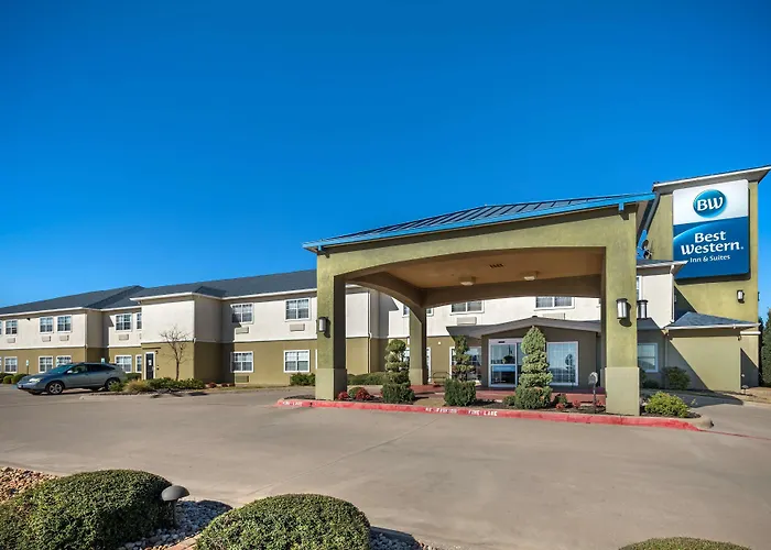 Best Western Club House Inn & Suites