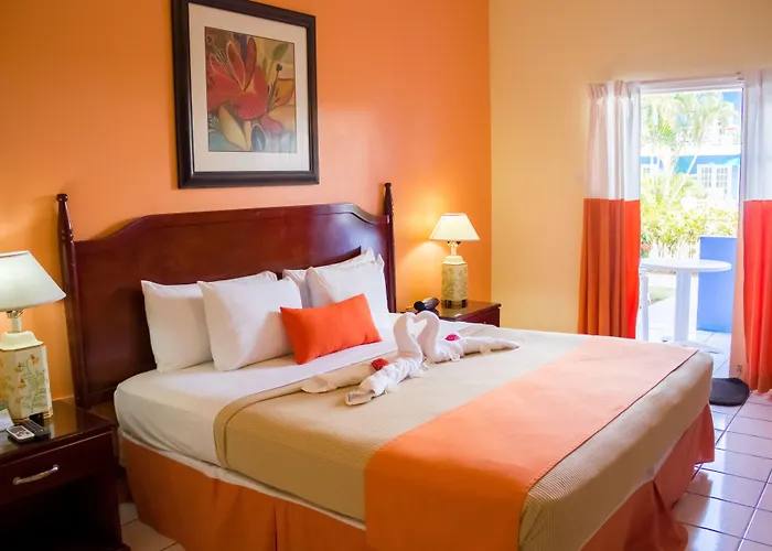 Bay Gardens Inn