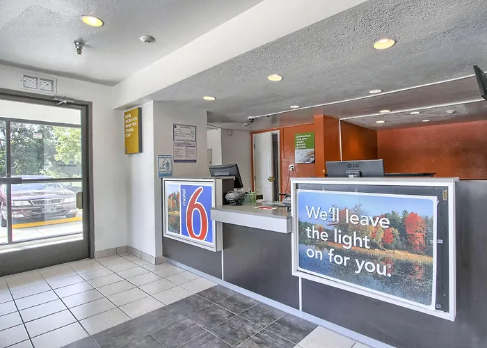 Motel 6-New Cumberland, Pa - Harrisburg - Hershey South
