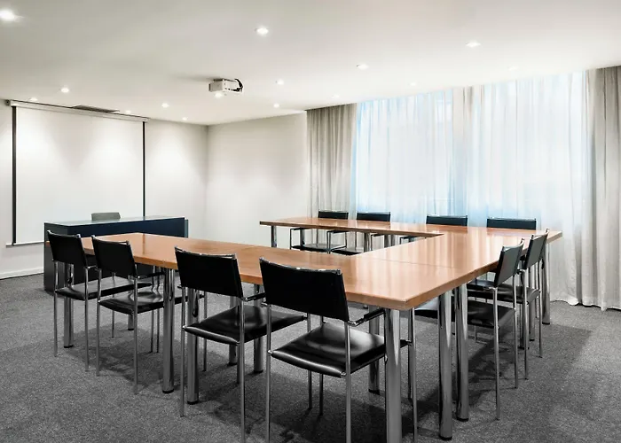 Ac Hotel Ponferrada By Marriott