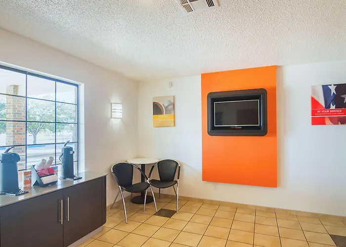 Motel 6-Lawton, Ok