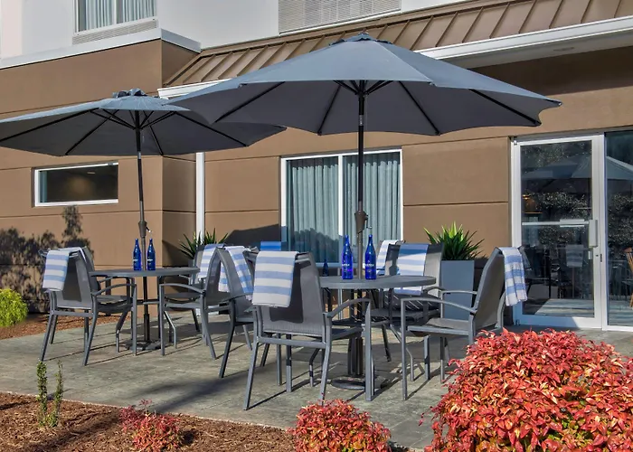 Fairfield Inn & Suites By Marriott Greenwood