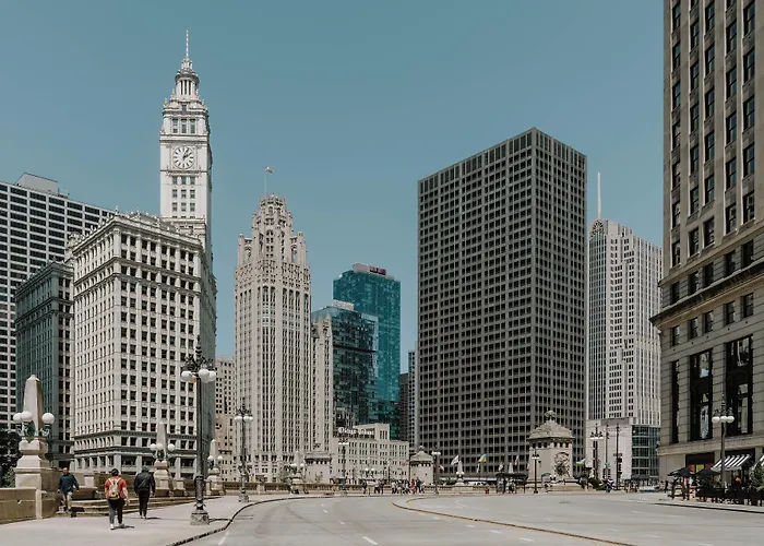 Club Quarters Hotel Wacker At Michigan, Chicago