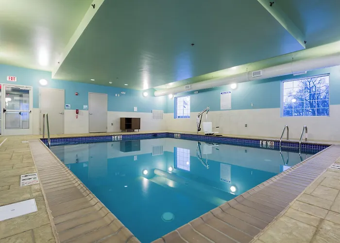 Holiday Inn Express Hotel & Suites Reading By Ihg