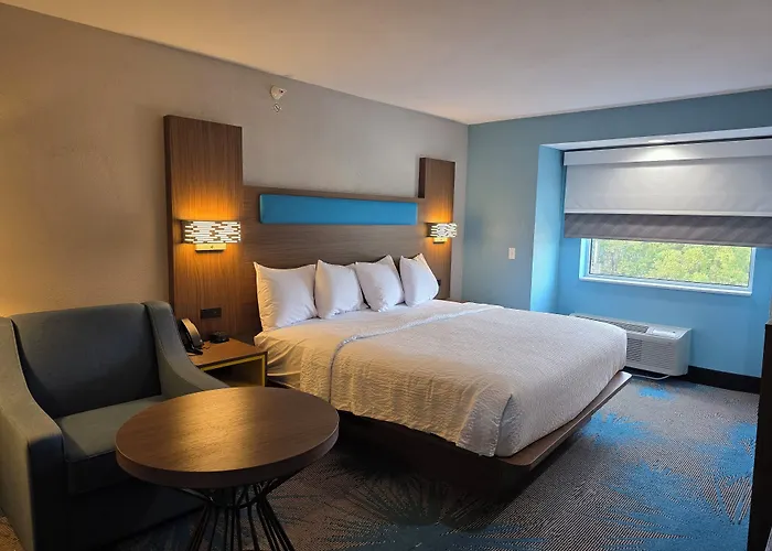 Microtel Inn & Suites By Wyndham Brandon