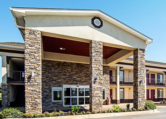 Red Roof Inn & Suites Greenwood, Sc