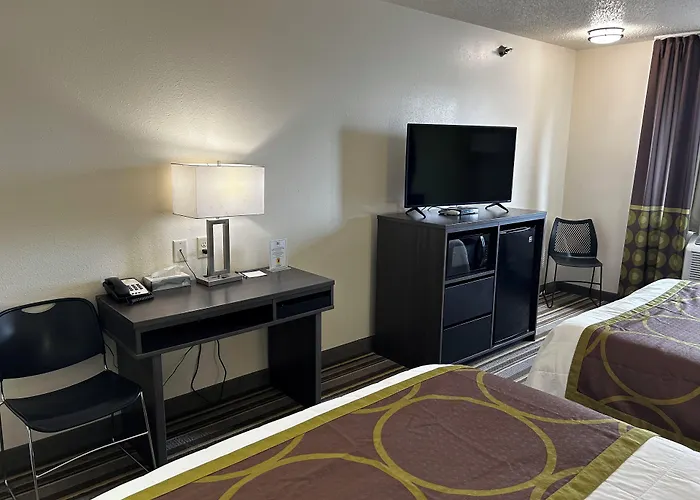 Super 8 By Wyndham Nebraska City