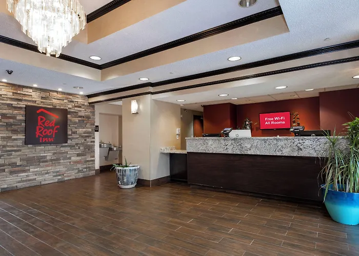 Red Roof Inn & Suites Dover Downtown