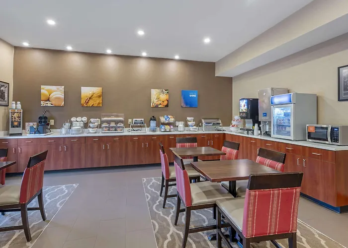 Comfort Suites West Indianapolis - Brownsburg