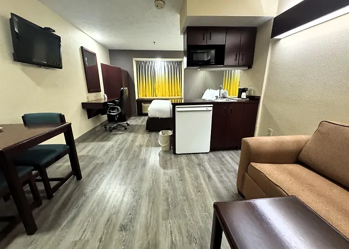 Microtel Inn & Suites - Meridian
