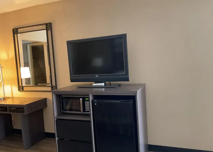 Super 8 By Wyndham Chattanooga/East Ridge