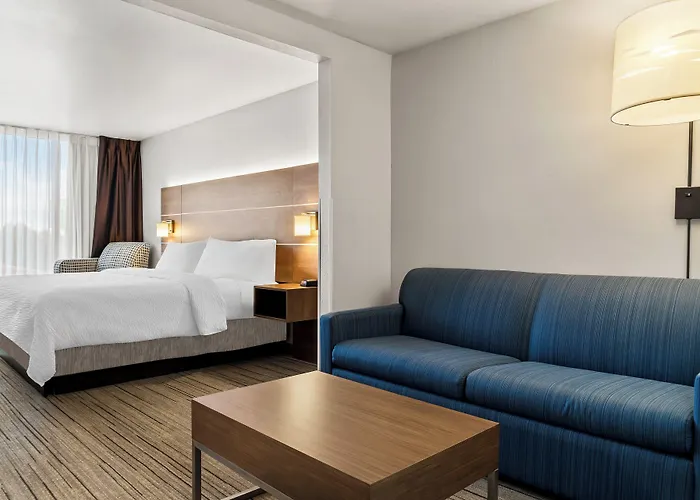Holiday Inn Express Hotel & Suites Marion By Ihg