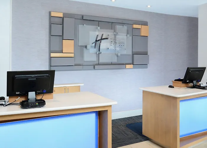 Holiday Inn Express & Suites Raleigh Durham Airport At Rtp By Ihg