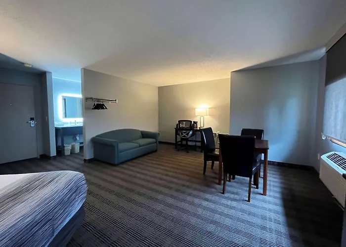 Americinn By Wyndham Ladysmith