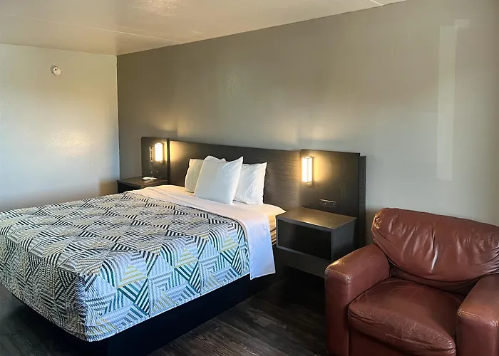 Motel 6-Ozark, Ar