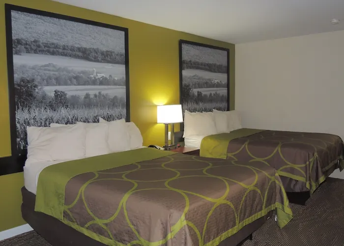 Super 8 By Wyndham Mifflinville Near Bloomsburg
