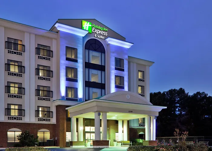 Holiday Inn Express & Suites Wilson-Downtown By Ihg