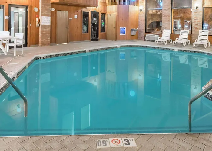 Baymont By Wyndham Cambridge