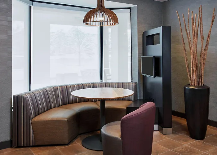 Courtyard By Marriott Detroit Pontiac/Auburn Hills