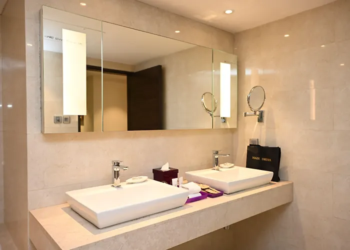 The Lalit New Delhi