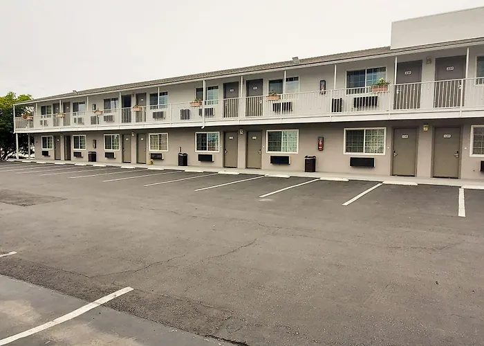 Studio 6-National City, Ca - Naval Base San Diego