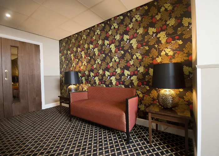 Woodlands Hotel, BW Signature Collection