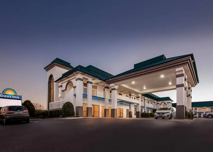 Days Inn By Wyndham Saint Pauls