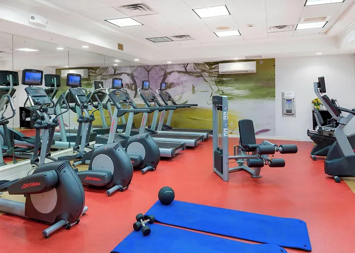 Courtyard By Marriott Portsmouth