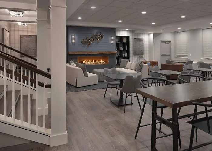 Holiday Inn Express St. Albans By Ihg