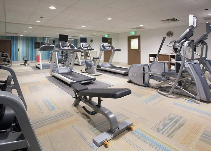 Holiday Inn Express & Suites - Dayton Southwest By Ihg