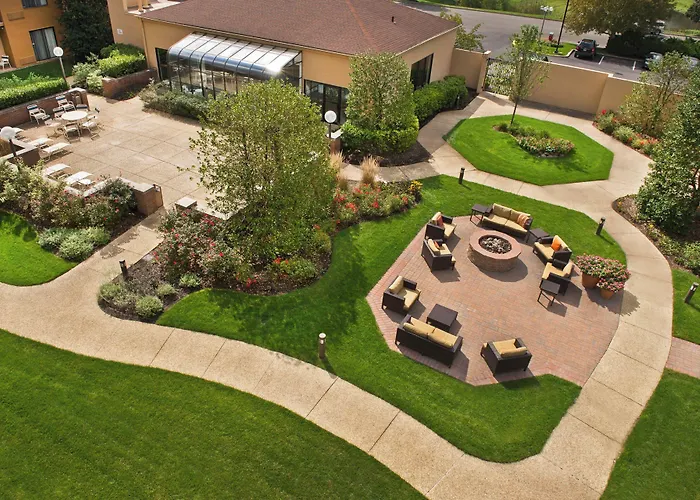 Courtyard By Marriott Mt. Laurel