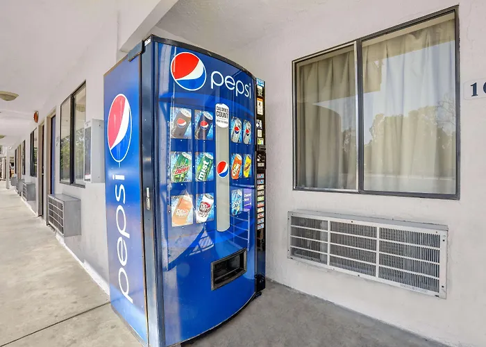 Motel 6-Fresno, Ca - Belmont Ave