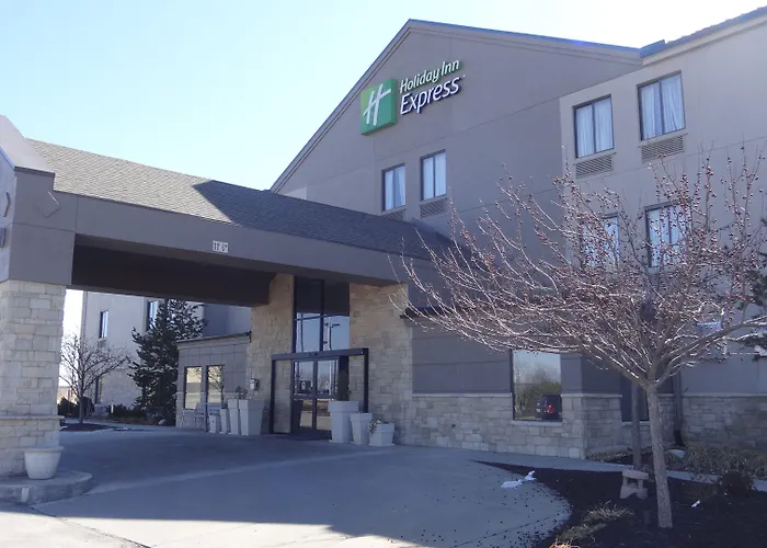 Holiday Inn Express Hotel Kansas City - Bonner Springs By Ihg