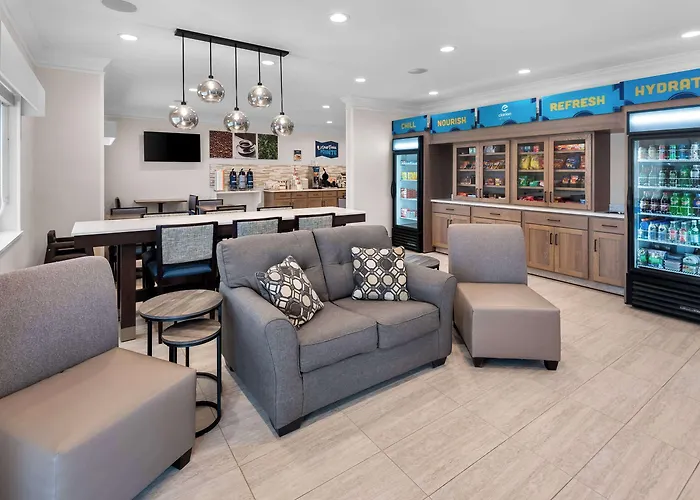 Baymont By Wyndham Mattoon