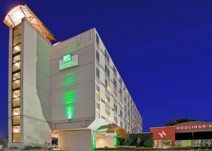 Holiday Inn At The Campus By Ihg