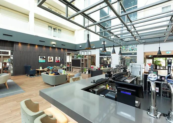 Holiday Inn Milton Keynes Central By Ihg