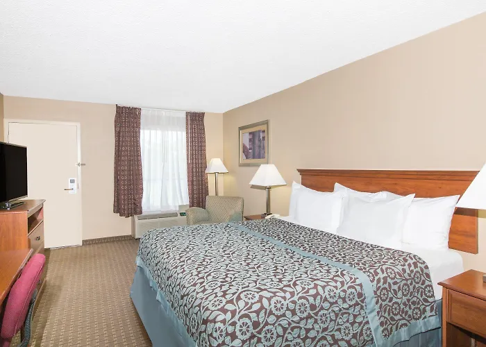 Days Inn By Wyndham Ripley