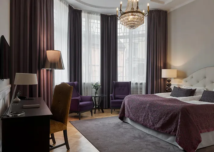 Elite Hotel Savoy