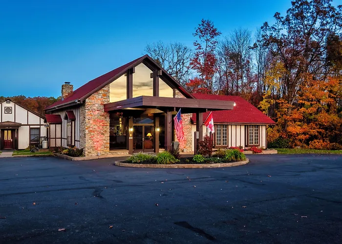 Red Roof Inn & Suites Hazleton