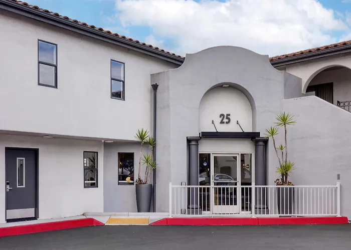 Best Western Plus Executive Suites