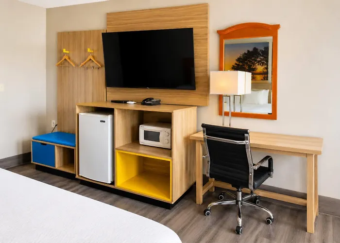 Days Inn Lawrence